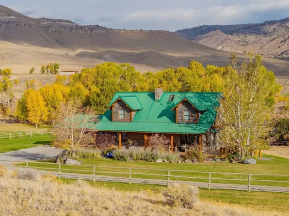 47 Whitney Dr, Cody, WY 82414
