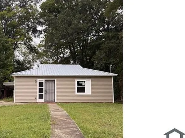 109 Houston Dr, Bessemer, AL 35020