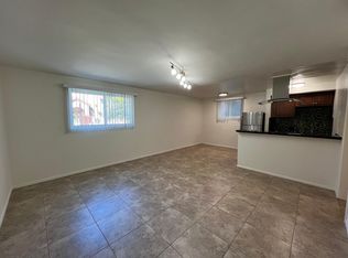 10 Anchorage St APT 1, Marina Del Rey, CA 90292