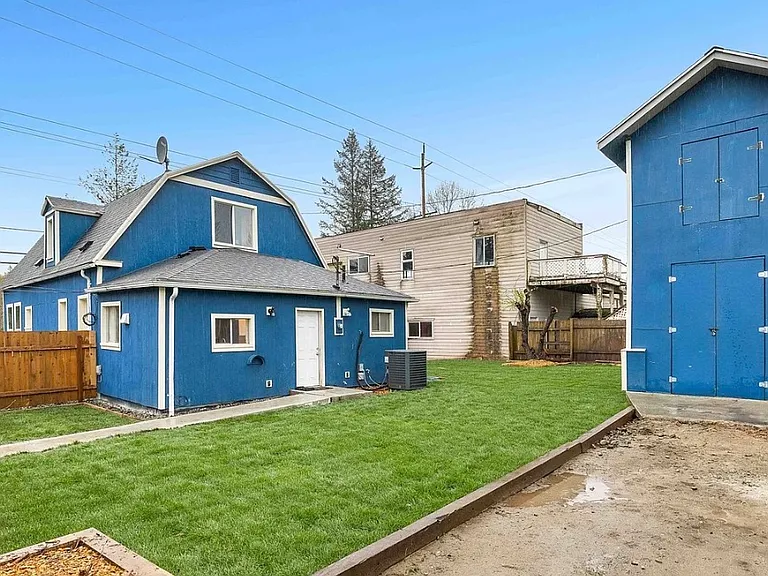 125 Croft Ave — Photo 2