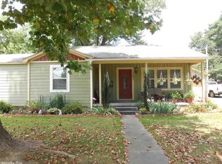 1302 E Moore Ave, Searcy, AR 72143