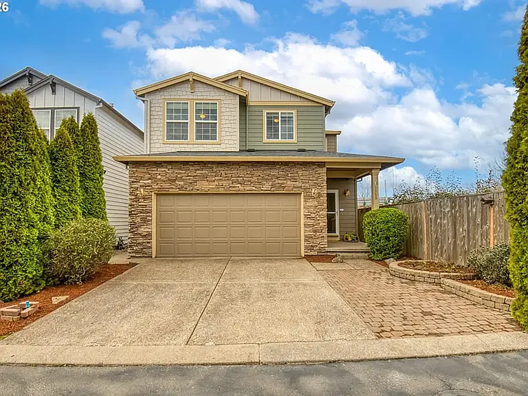 3355 SE Silver Fox Way — Photo 1