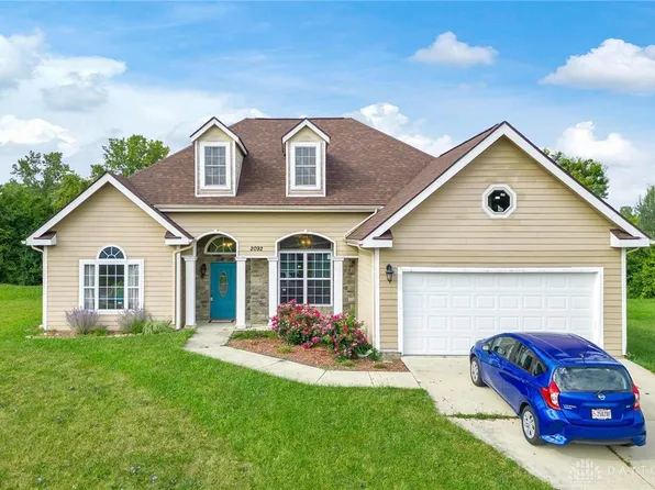 2092 Thimble Creek Dr, Dayton, OH 45426