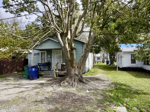 602 N Chevis St, Rayne, LA 70578