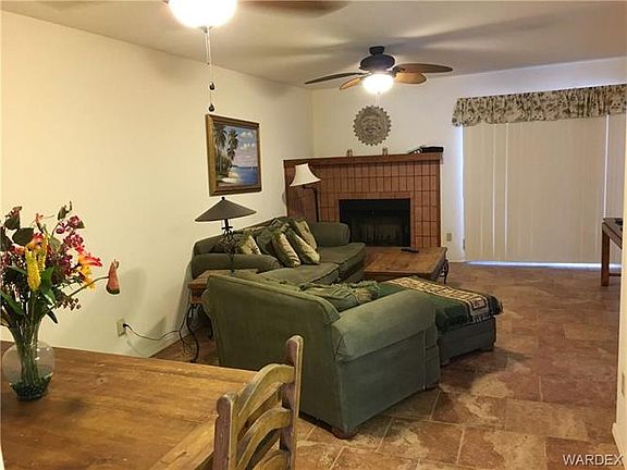 5th image of 1800 Clubhouse Dr Unit 3
