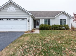 157 Suffolk Ln, Grayslake, IL 60030