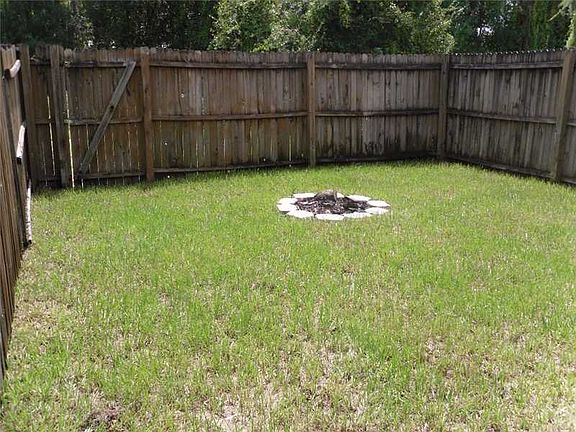 4th image of 14007 Village View Dr