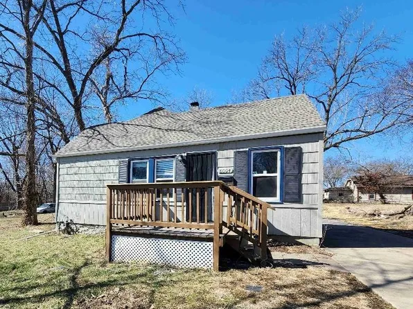 8004 Lydia Ave, Kansas City, MO 64131