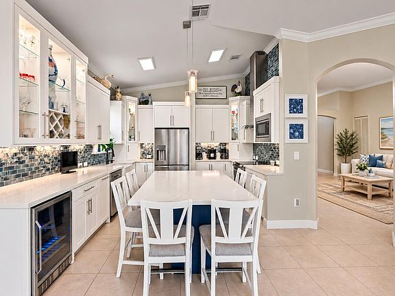 5th image of 13744 SW 27TH Street