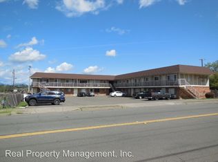 999 West St APT 8, Redding, CA 96001