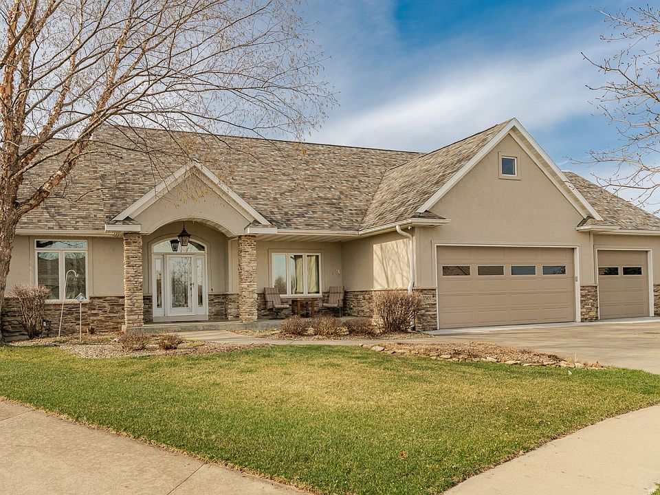 1st image of 3501 Cameo Ln NE