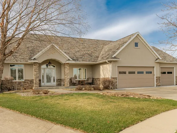 3501 Cameo Ln NE, Rochester, MN 55906