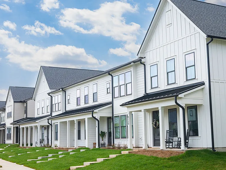 HARMON Jefferson Village by Crescent Communities — Photo 25