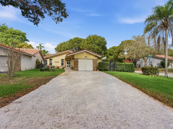 1592 NW 93rd Terrace, Coral Springs, FL 33071