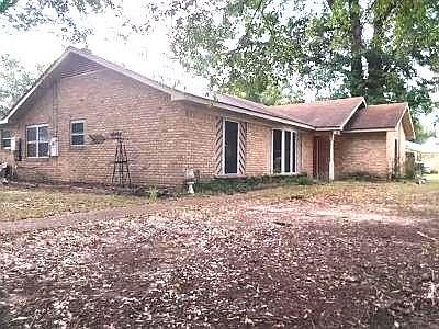 1st image of 351 Twin Branch Dr S