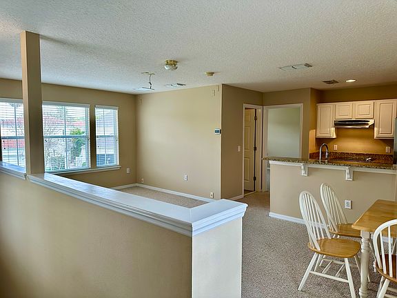 2nd image of 1003 Oak Pond Dr #1003B