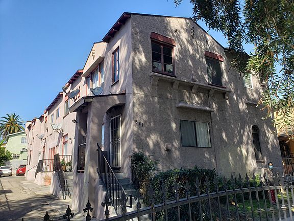 2nd image of 621 N Coronado St