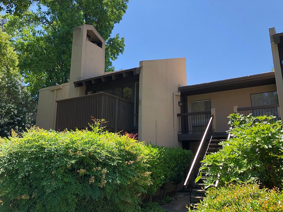 1st image of 2208 Woodside Ln Unit 6