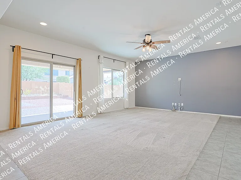 25951 W Tonto Ln — Photo 6