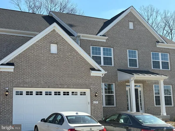 6903 Fountain Park Dr, Glenn Dale, MD 20769