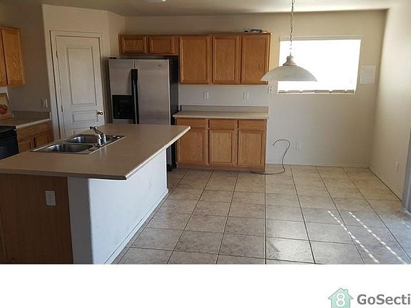 3rd image of 5906 S 16th Dr