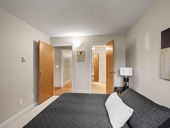 5th image of 1671 Plessis Rd #112