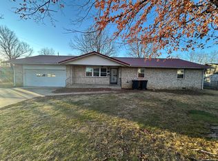 2001 Westwood Ave, Springdale, AR 72762