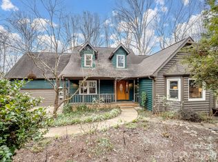 13401 Harbor Oaks Ln, Charlotte, NC 28278