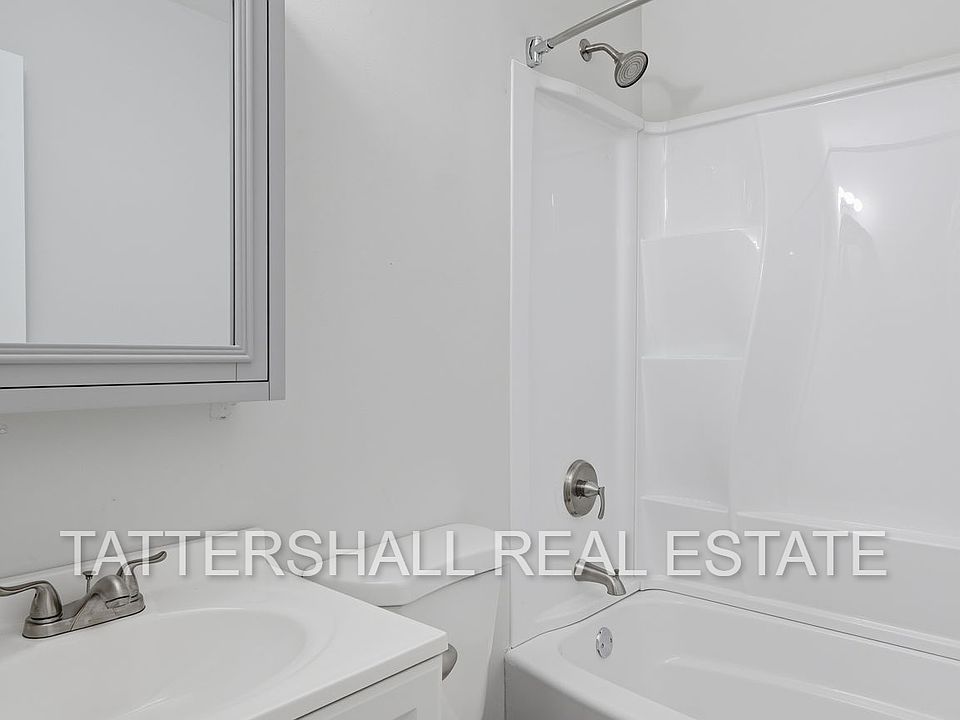 1st image of 4902 Chamberlayne Ave #B
