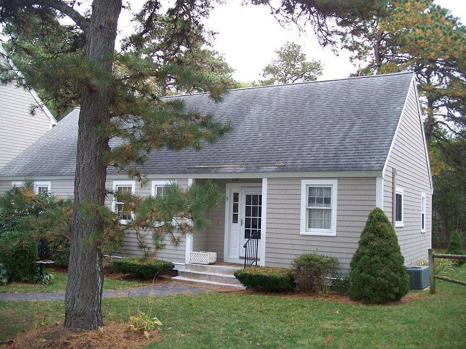 1st image of 39 Megansett Dr #25G