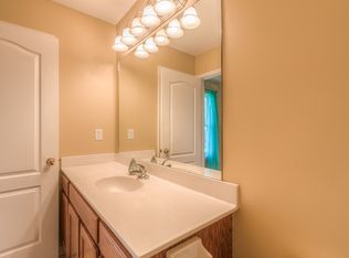 8608 NE 115th Ter, Kansas City, MO 64157