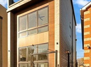 4206 W 5th Ave, Chicago, IL 60624