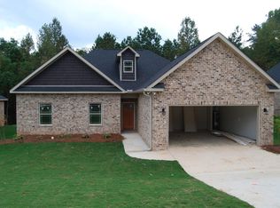 158 Summer Grove Ln, Macon, GA 31206