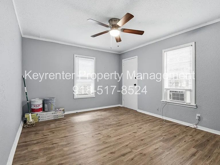 3912 E Admiral Ct — Photo 5