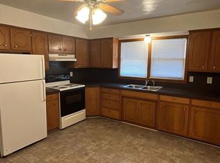 1013 A St #3, Lincoln, NE 68502