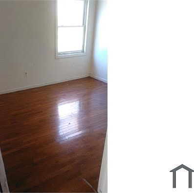 2nd image of 277 Hawthorne Ave APT 2