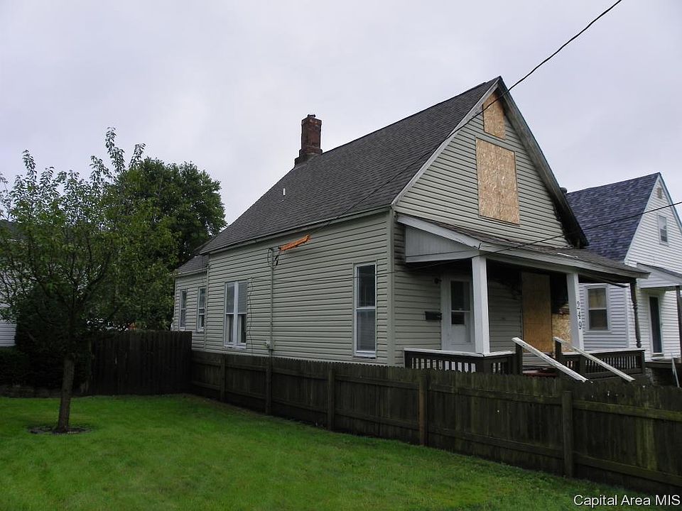 2nd image of 249 Garfield Ave
