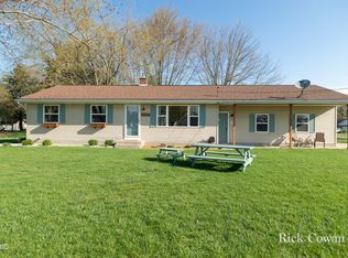 2147 Pine St, Jenison, MI 49428
