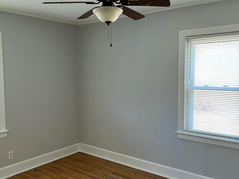 1108 Horton Rd — Photo 5