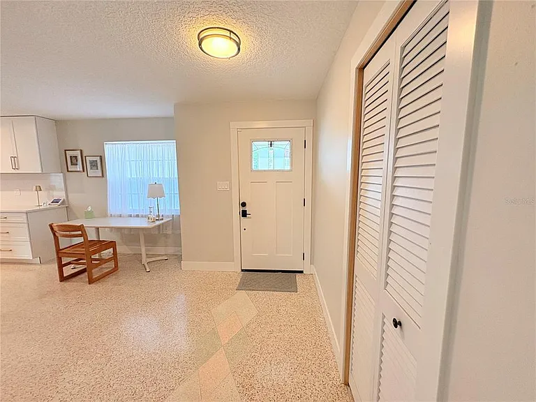 4704 Telfair Dr — Photo 9