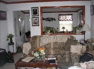 87 Kevin St, Farmingdale, NY 11735