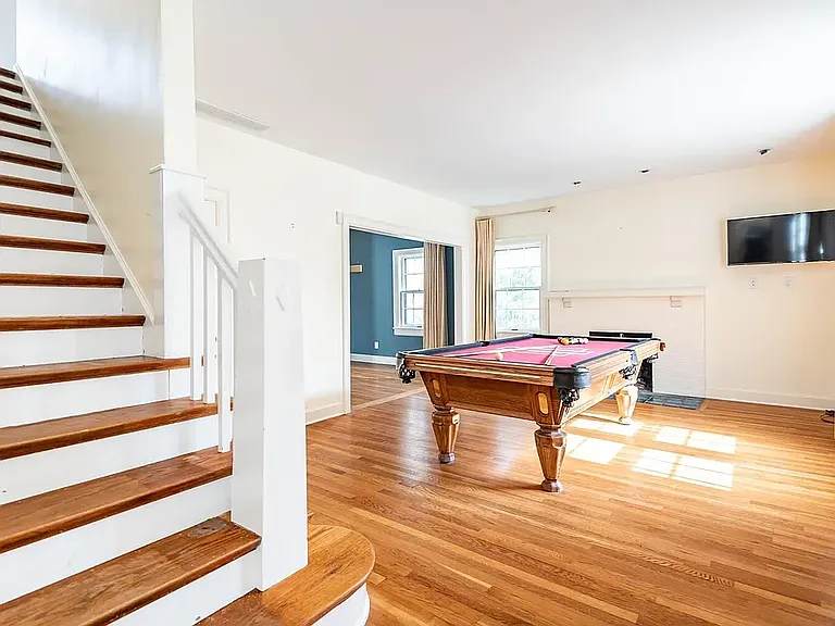 524 S Highland Ave — Photo 6