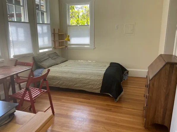 (undisclosed Address), Oakland, CA 94609