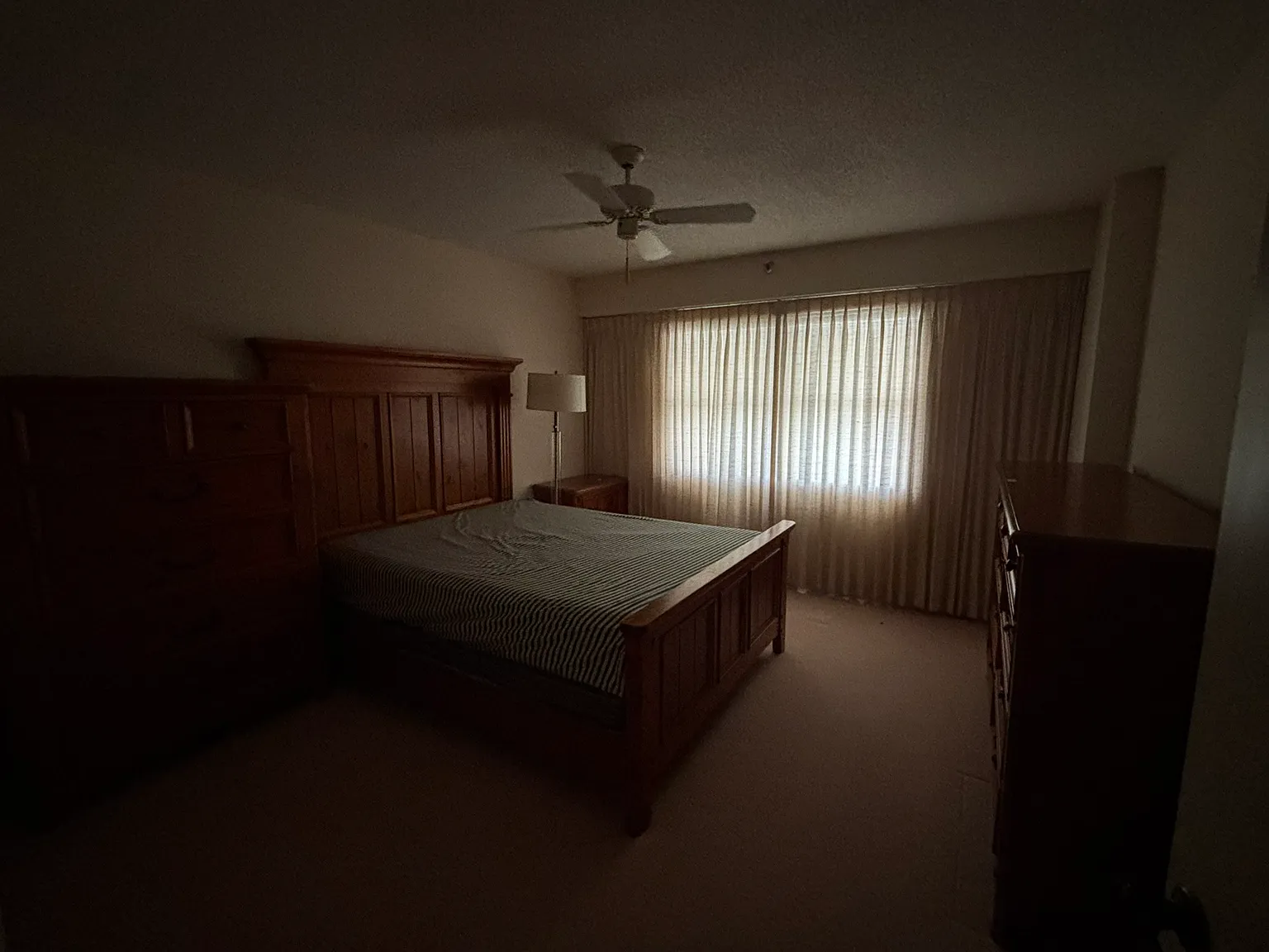 2 bed, 1280 sqft, $2,300 — Photo 3
