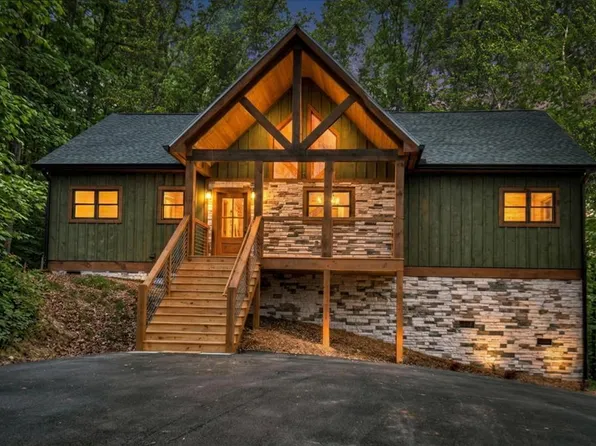 191 Bent Wood Ln, Blue Ridge, GA 30513