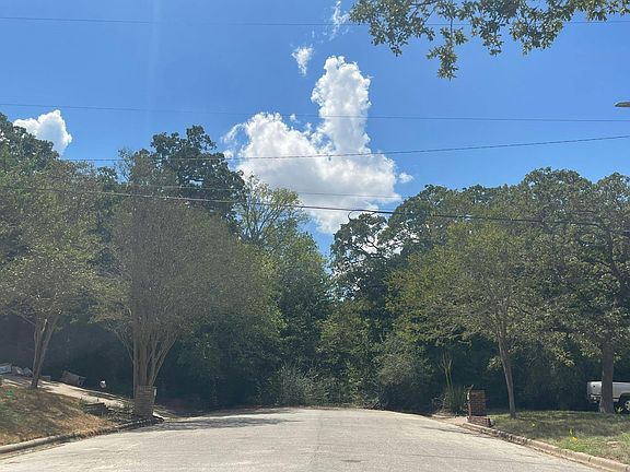 5th image of 1016 Shadowood Dr