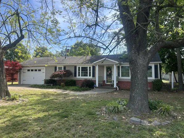 112 S 4th St, Lilbourn, MO 63862