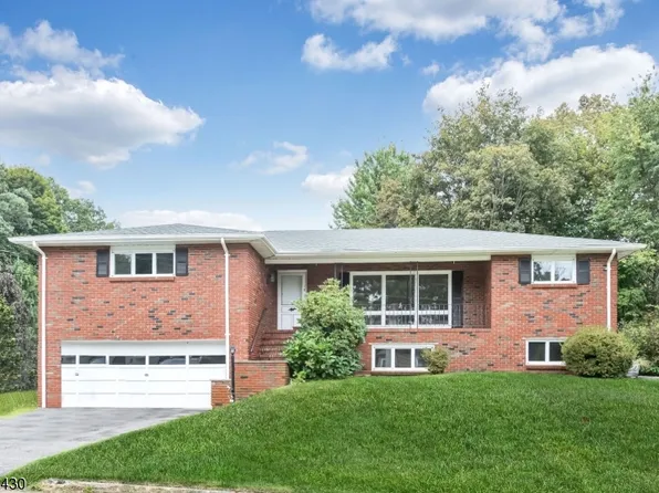 18 Center St, Netcong Boro, NJ 07857