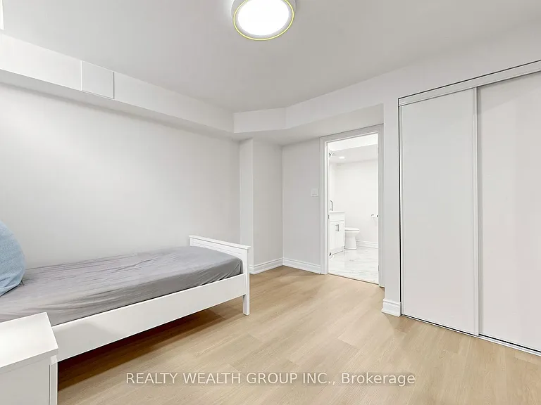 29 Frederick Pearson St — Photo 29