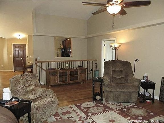 Ceiling Fan & Hardwood Floor!